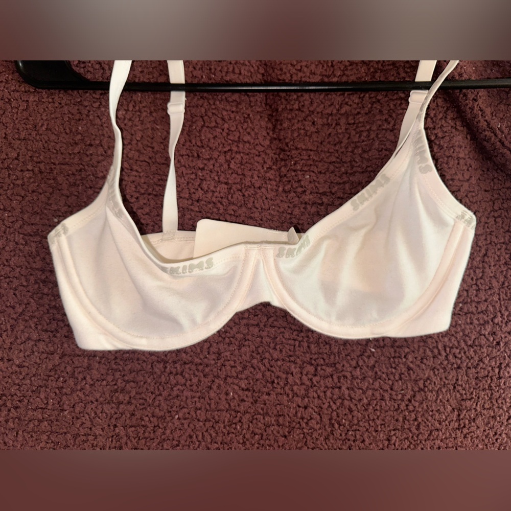 Skims unlined cotton bra 32C